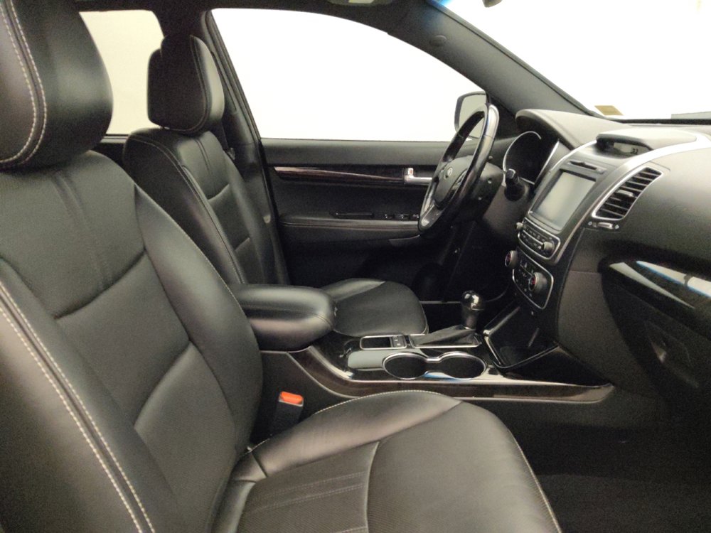 Used 2014 Kia Sorento SX image 21