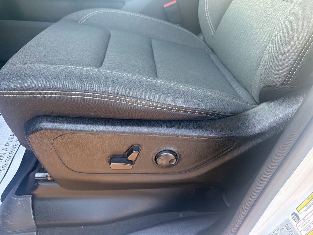 Used 2024 RAM 1500 Big Horn AWD/4WD image 15
