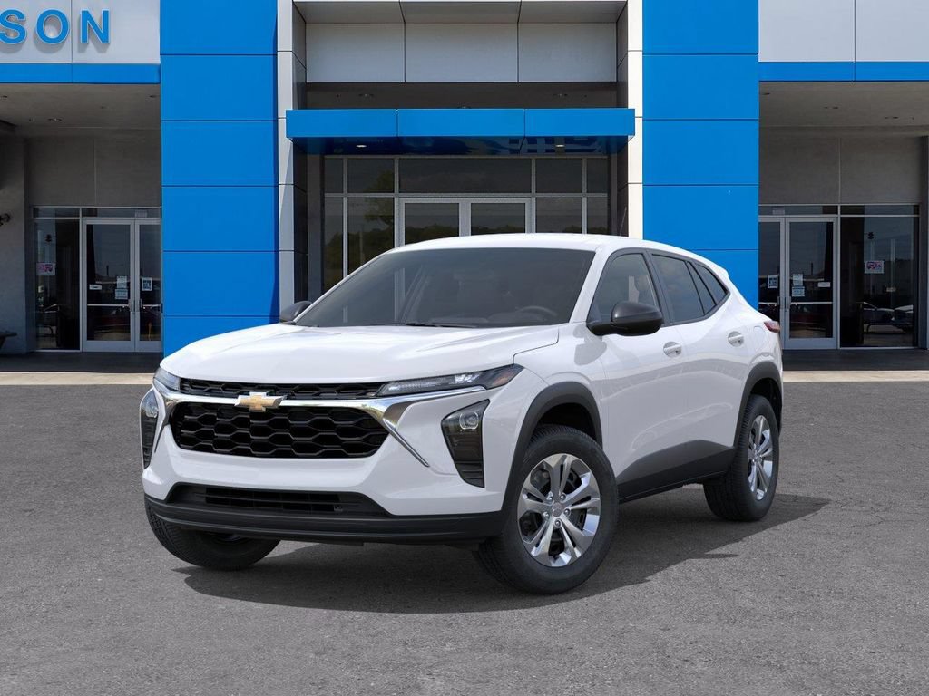 New 2026 Chevrolet Trax LS w/ Driver Confidence Package FWD image 6