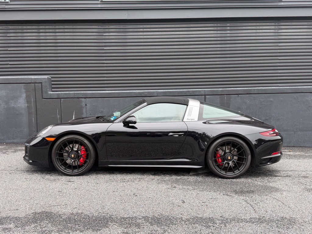 Certified 2018 Porsche 911 Targa 4 GTS AWD/4WD image 2