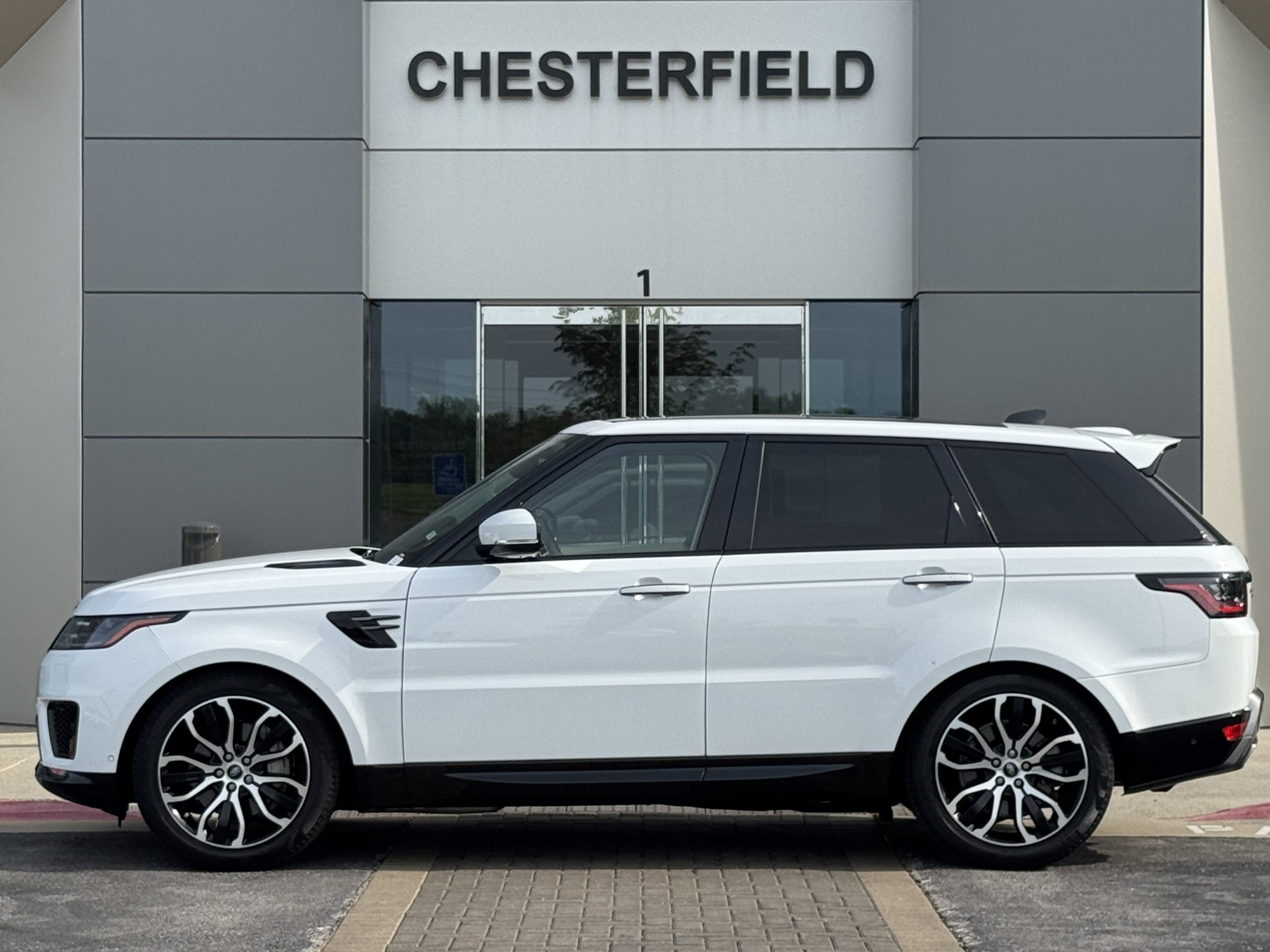 Used 2021 Land Rover Range Rover Sport HSE Silver Edition AWD/4WD image 6
