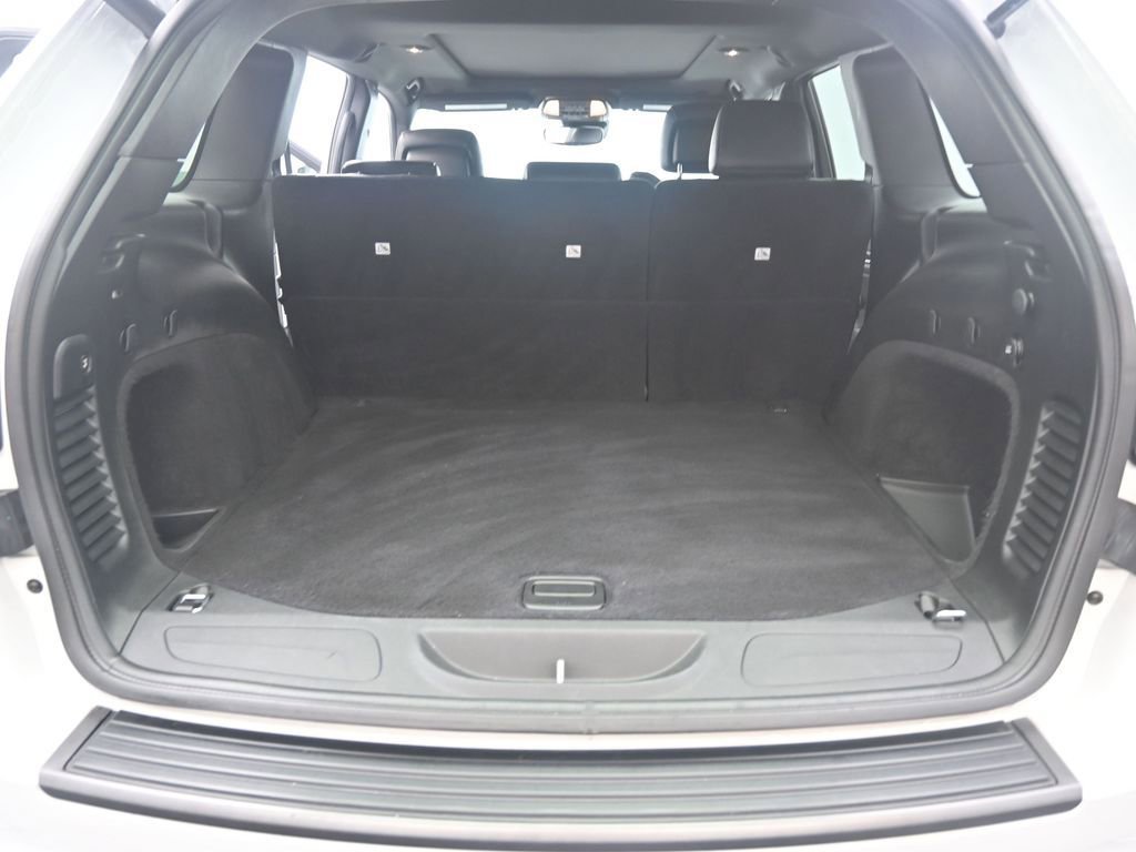 Used 2020 Jeep Grand Cherokee Limited X image 18