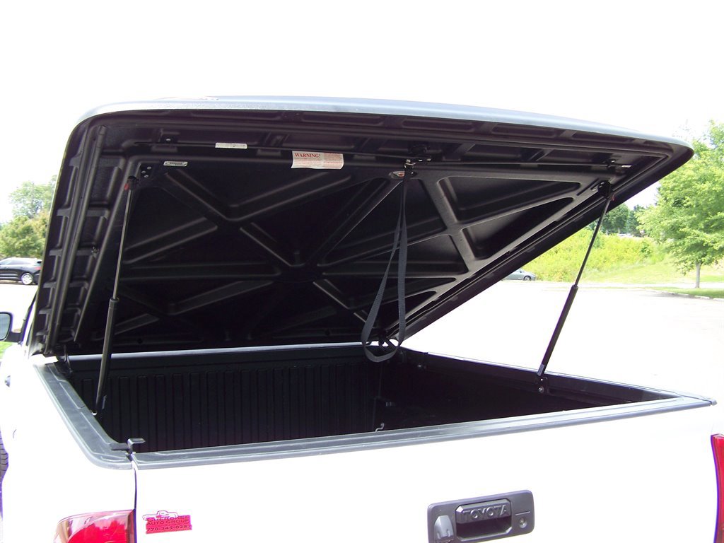 Used 2023 Toyota Tacoma SR image 25