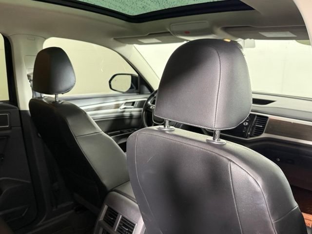 Used 2018 Volkswagen Atlas SEL AWD/4WD image 28