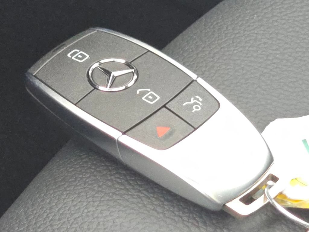 New 2026 Mercedes-Benz GLA 250 4MATIC image 38