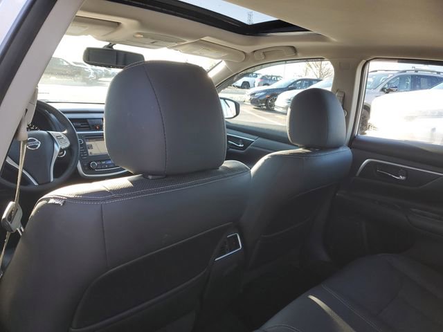 Used 2016 Nissan Altima 2.5 SL w/ 2.5 Technology w/LED Package image 9