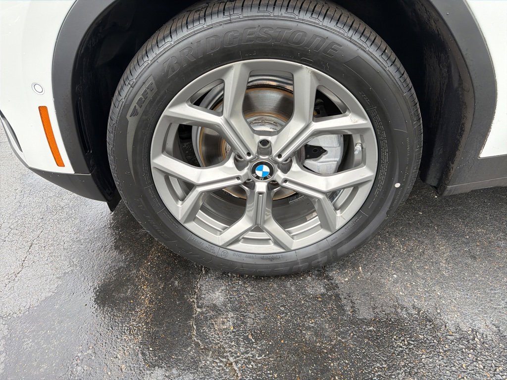 Certified 2024 BMW X3 sDrive30i w/ Convenience Package image 9