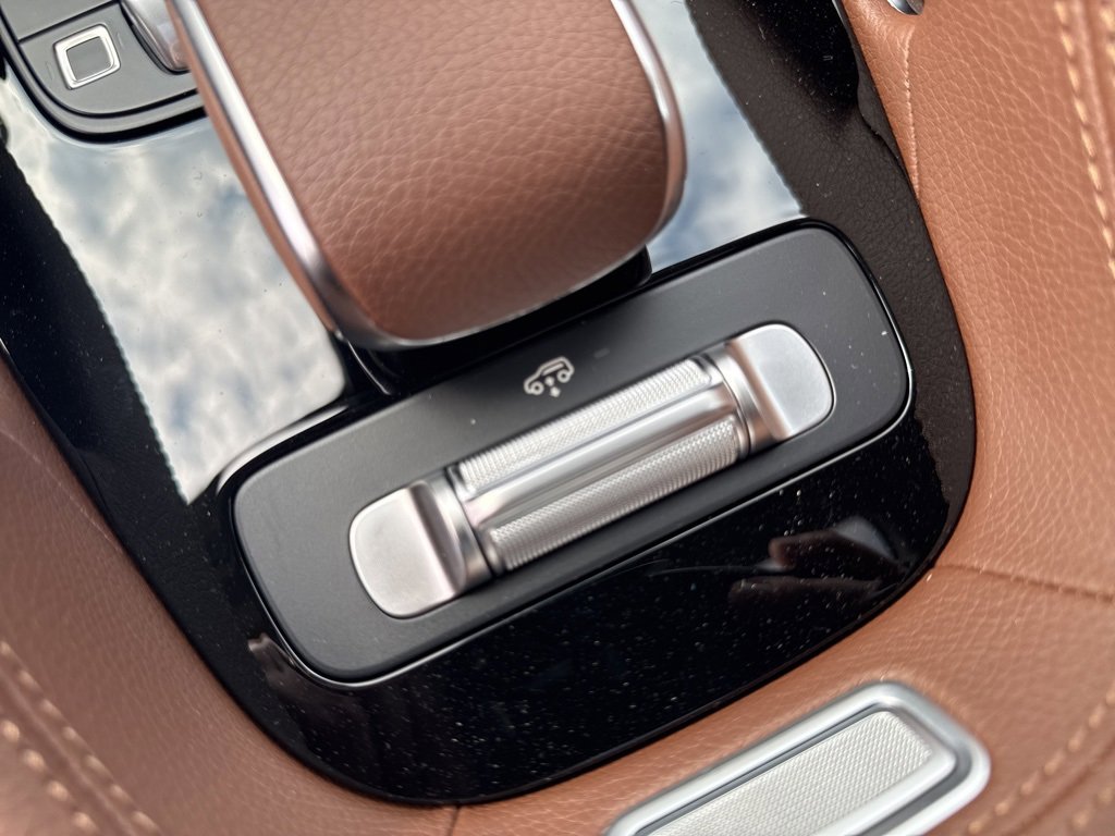 New 2026 Mercedes-Benz GLS 450 4MATIC image 43