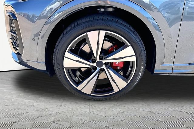 New 2026 Audi SQ5 Premium Plus AWD/4WD image 8