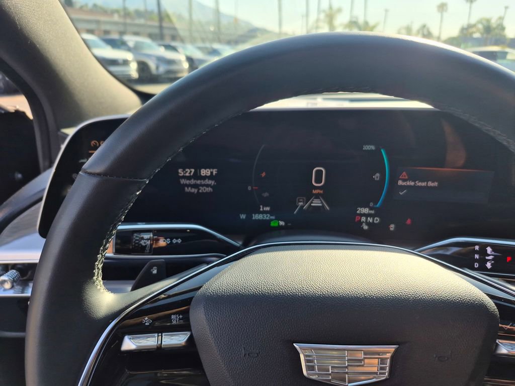 Used 2024 Cadillac Lyriq Sport RWD image 17