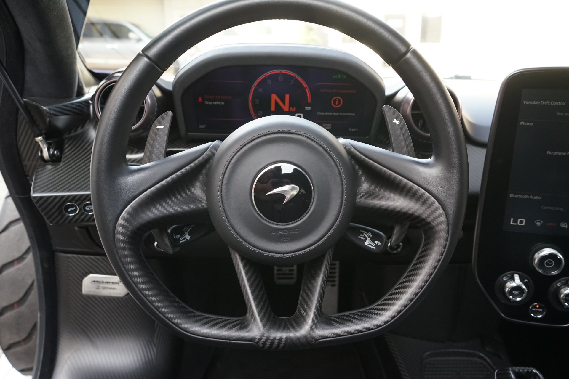 Used 2019 McLaren Senna RWD image 14
