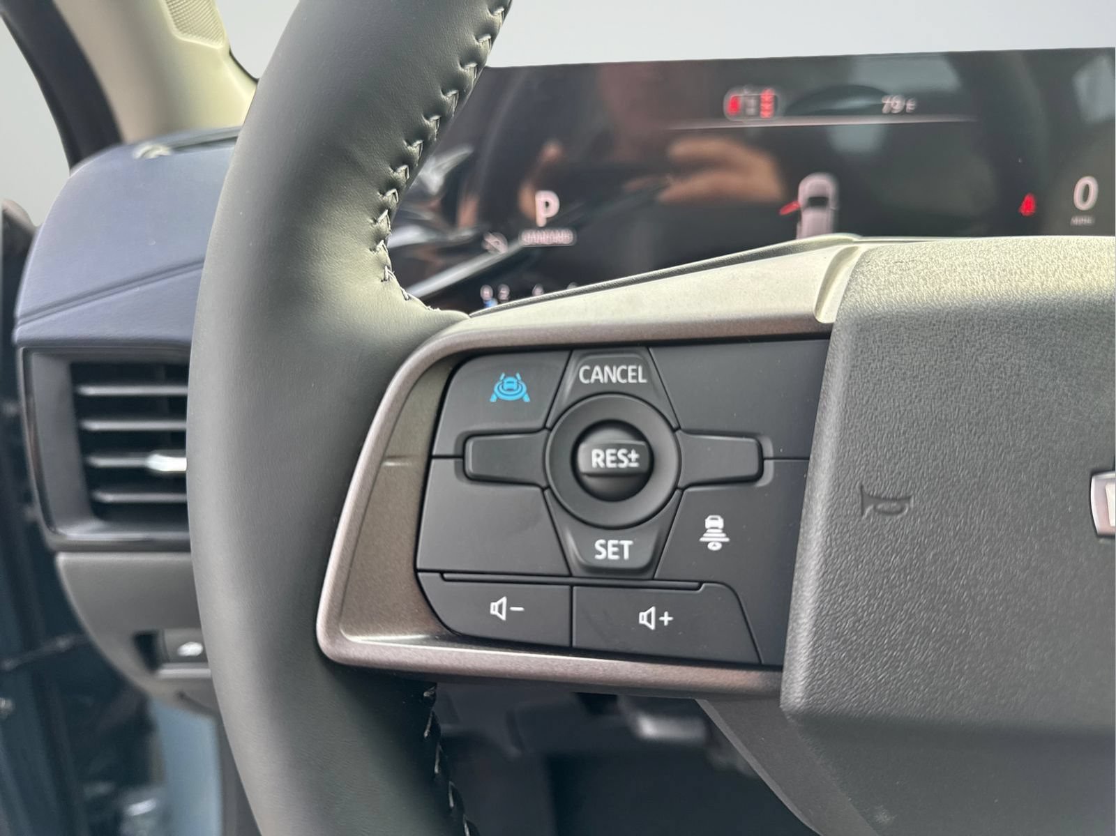 New 2026 Nissan Sentra SL w/ Floor Mat Package FWD image 21