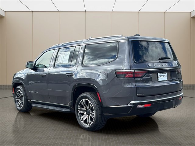 Used 2024 Jeep Wagoneer Series II w/ Flexible Seating Group image 3