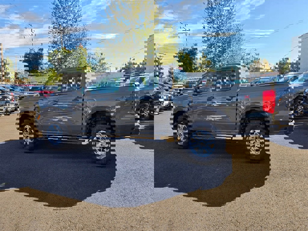 New 2025 Ford Ranger XL image 8