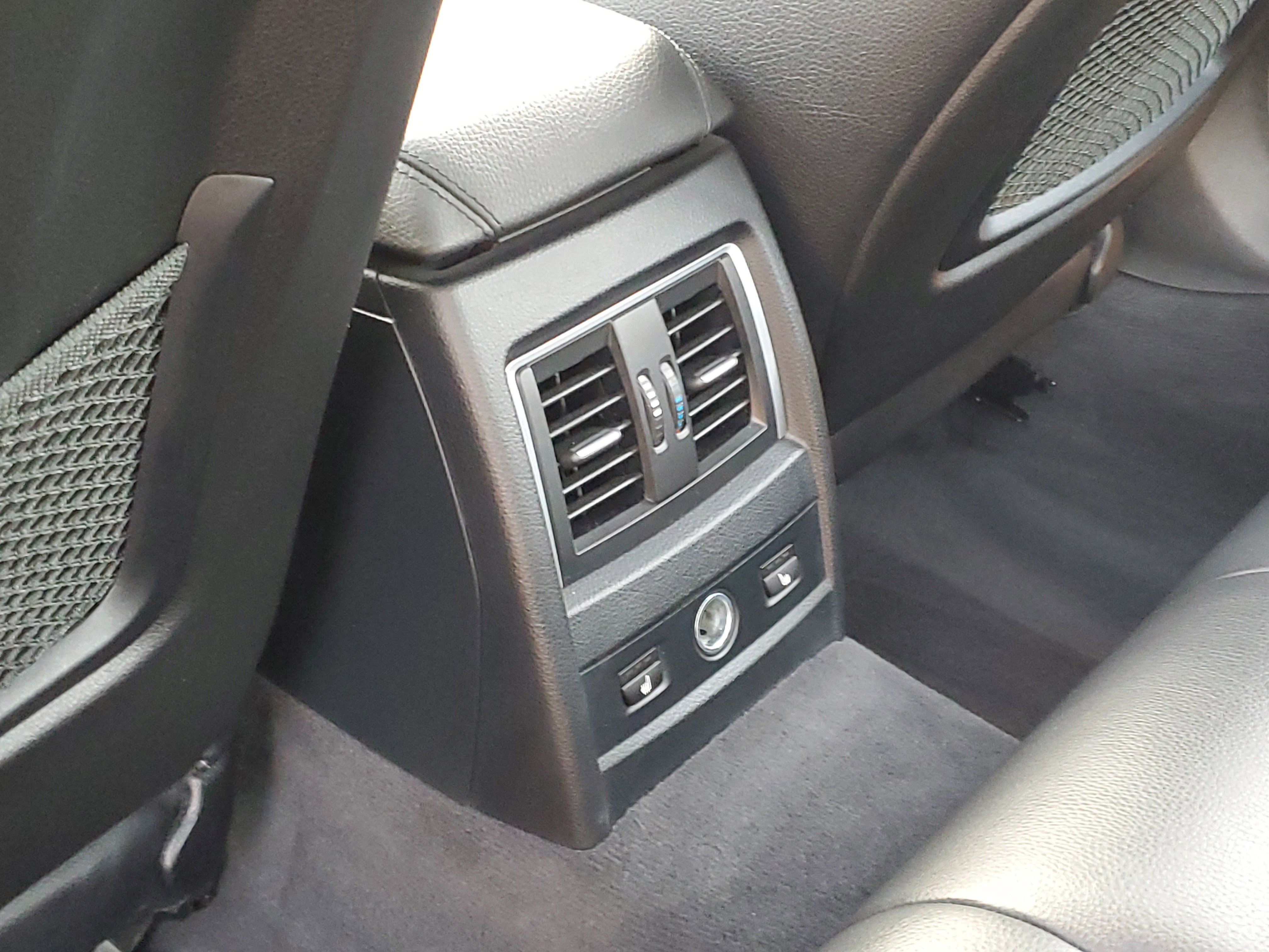 Used 2018 BMW 340i xDrive Sedan image 27