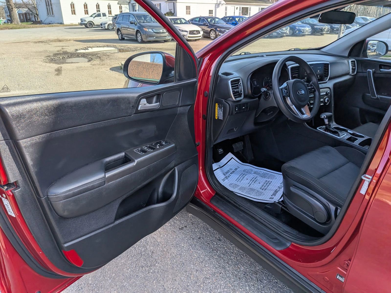 Used 2021 Kia Sportage LX image 16