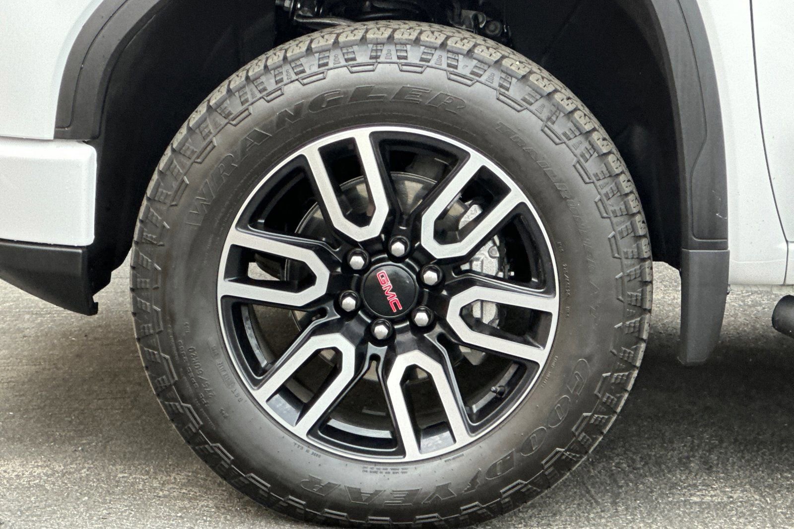 Certified 2026 GMC Sierra 1500 AT4 w/ AT4 Premium Package image 27