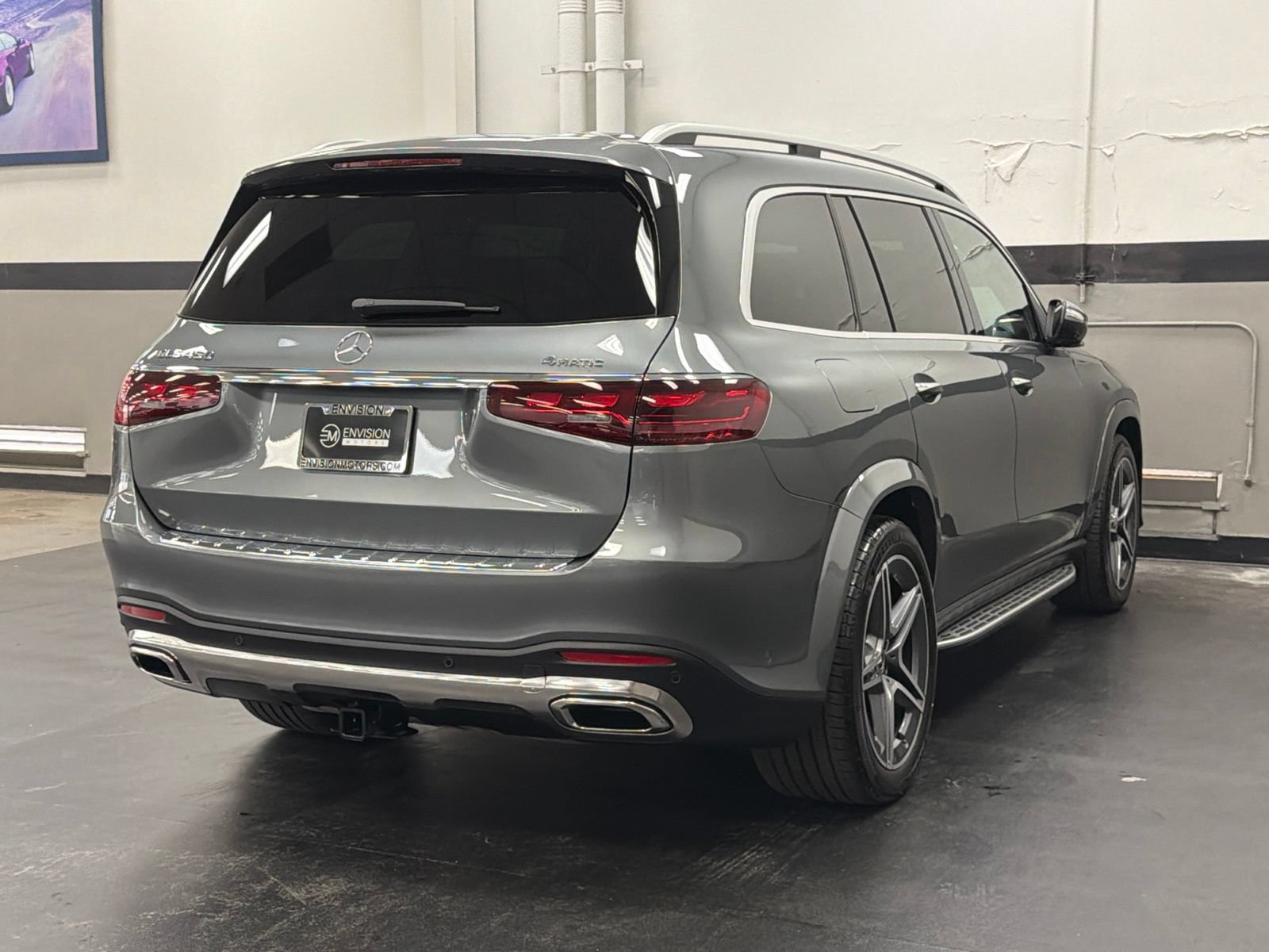 Used 2026 Mercedes-Benz GLS 450 4MATIC w/ AMG Line Exterior image 12