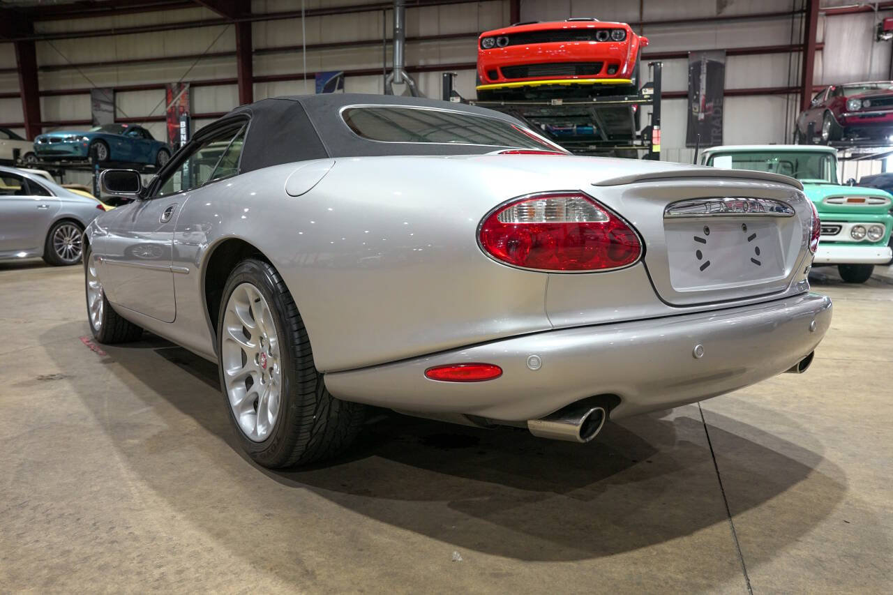 Used 2001 Jaguar XK8 Convertible RWD image 22