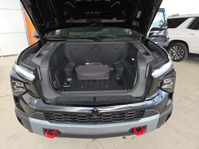 New 2026 Chevrolet Silverado EV Trail Boss image 42