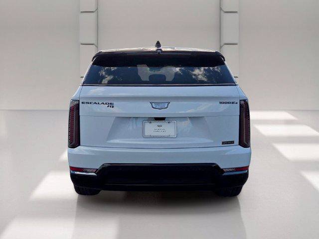 New 2026 Cadillac Escalade IQ Sport 1 w/ LPO, ONYX Package AWD/4WD image 4