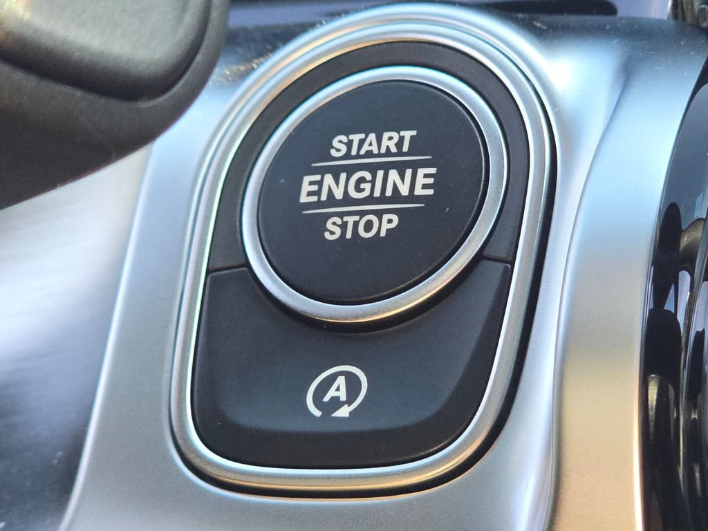 New 2026 Mercedes-Benz GLB 250 4MATIC image 35