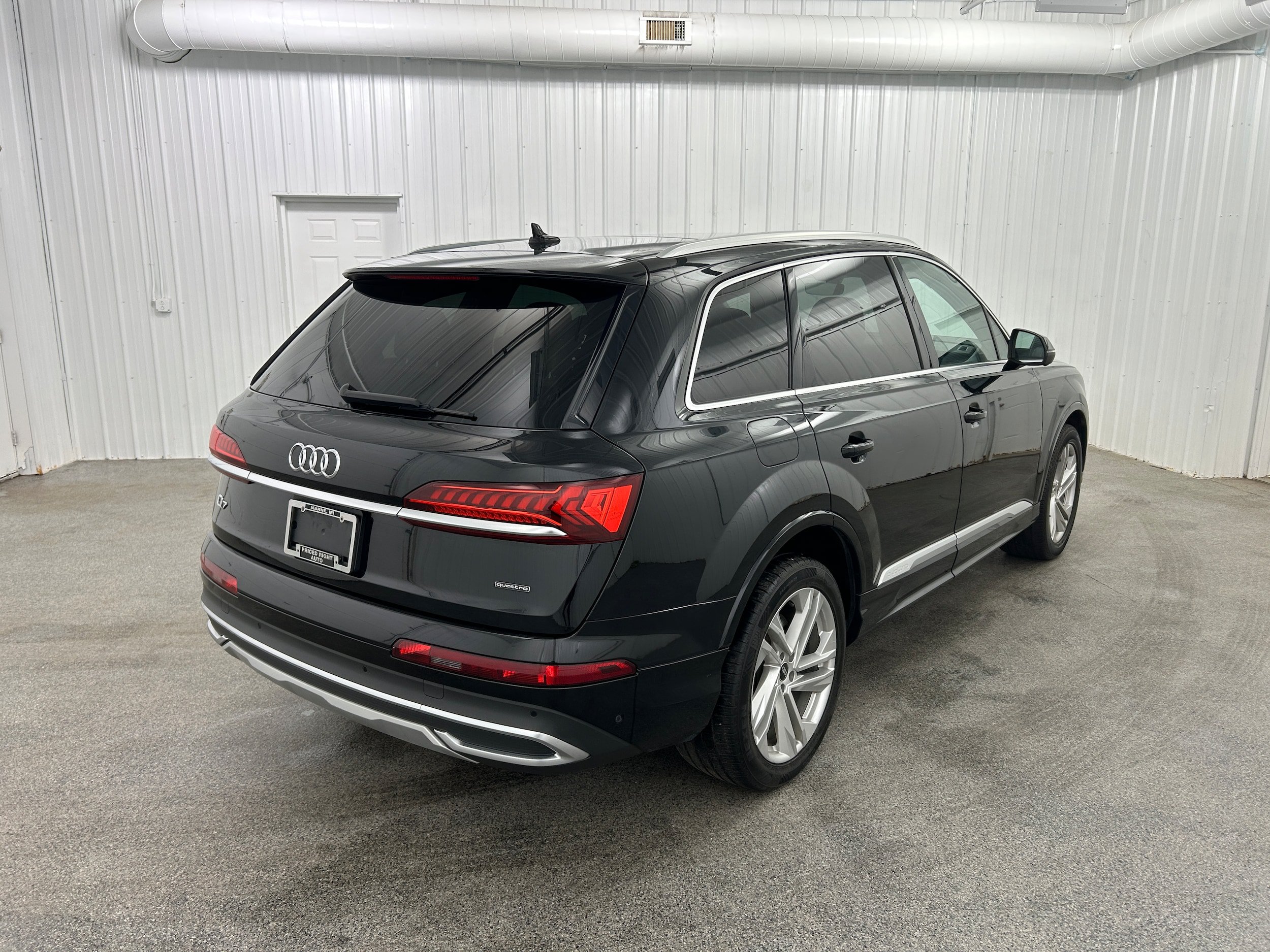 Used 2021 Audi Q7 3.0T Premium Plus AWD/4WD image 39