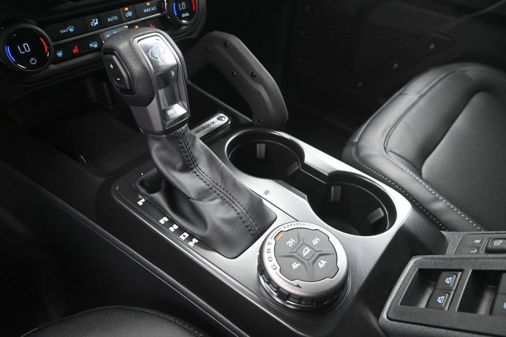 New 2026 Ford Bronco Badlands AWD/4WD image 9
