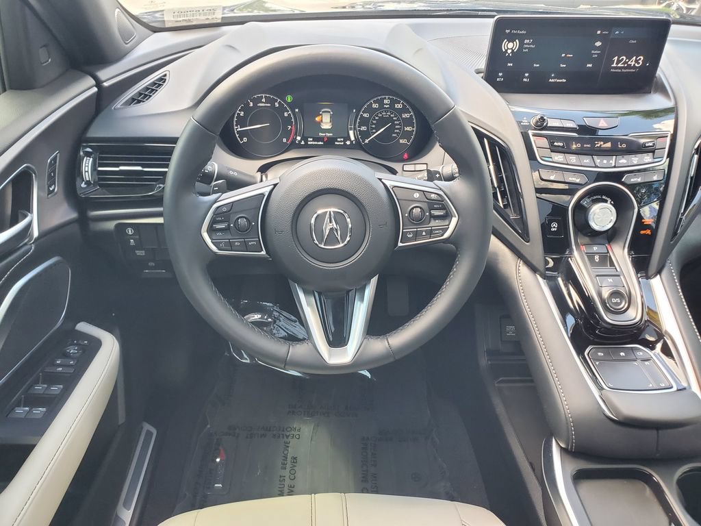 Used 2025 Acura RDX SH-AWD image 24