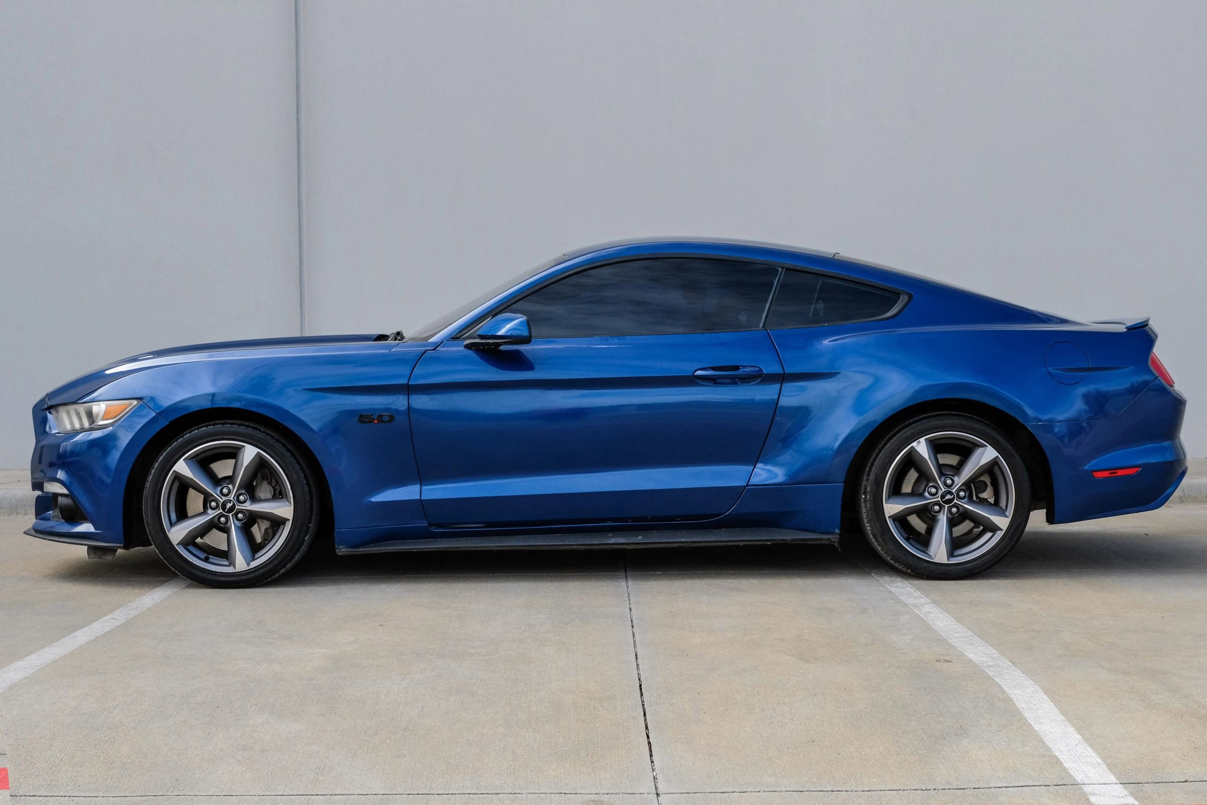 Used 2017 Ford Mustang GT image 8