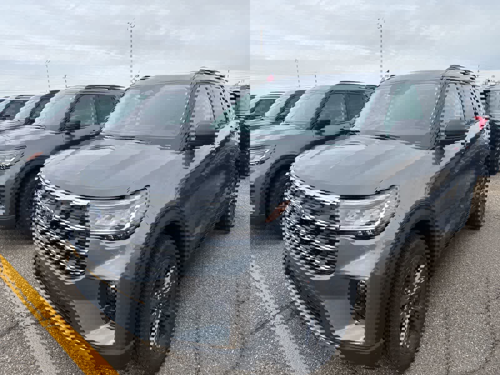 New 2026 Ford Explorer Active w/ Active Comfort Package video 2