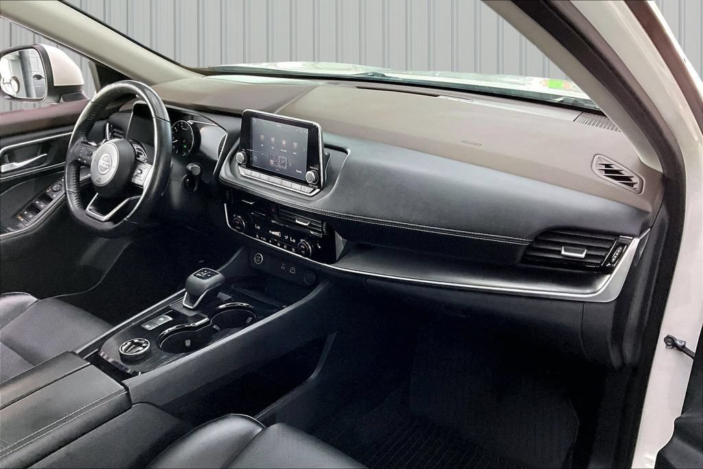 Used 2021 Nissan Rogue SV AWD/4WD image 28