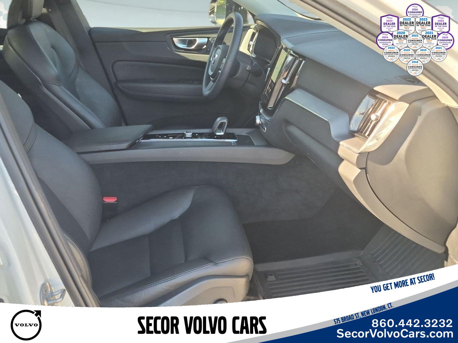 Certified 2024 Volvo XC60 B5 Core w/ Protection Package Premier AWD/4WD image 22