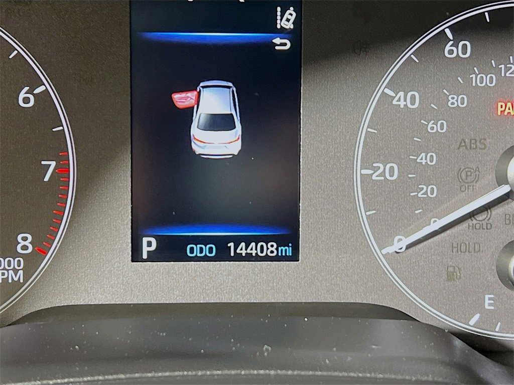 Used 2025 Toyota Corolla LE image 12