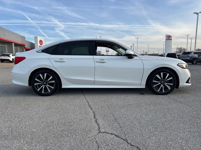 Used 2023 Honda Civic EX image 8