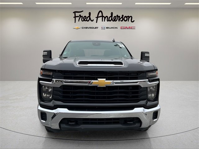 Used 2024 Chevrolet Silverado 2500 LT video 2