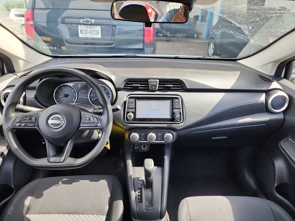 Used 2023 Nissan Versa S FWD image 16