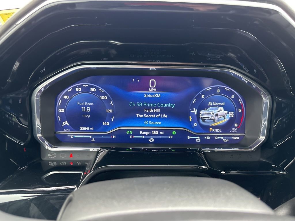 Used 2024 Chevrolet Silverado 2500 ZR2 w/ Technology Package image 32