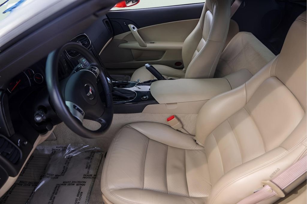 Used 2011 Chevrolet Corvette Grand Sport w/ Preferred Equipment Group image 12