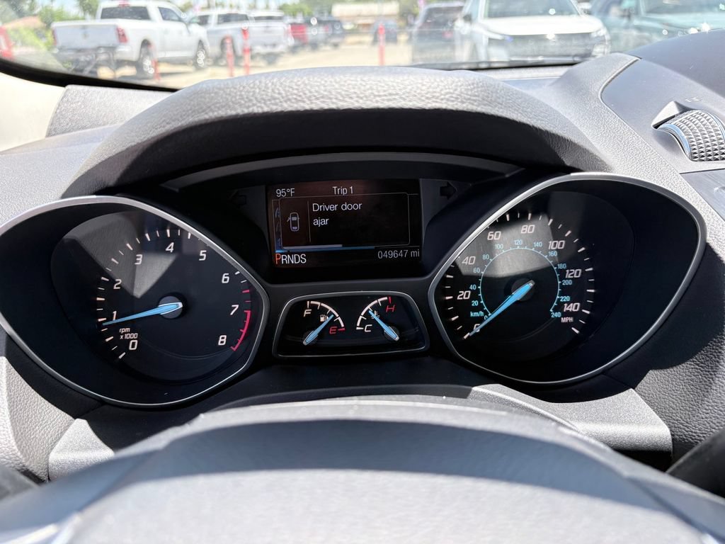 Used 2015 Ford Escape Titanium FWD image 21