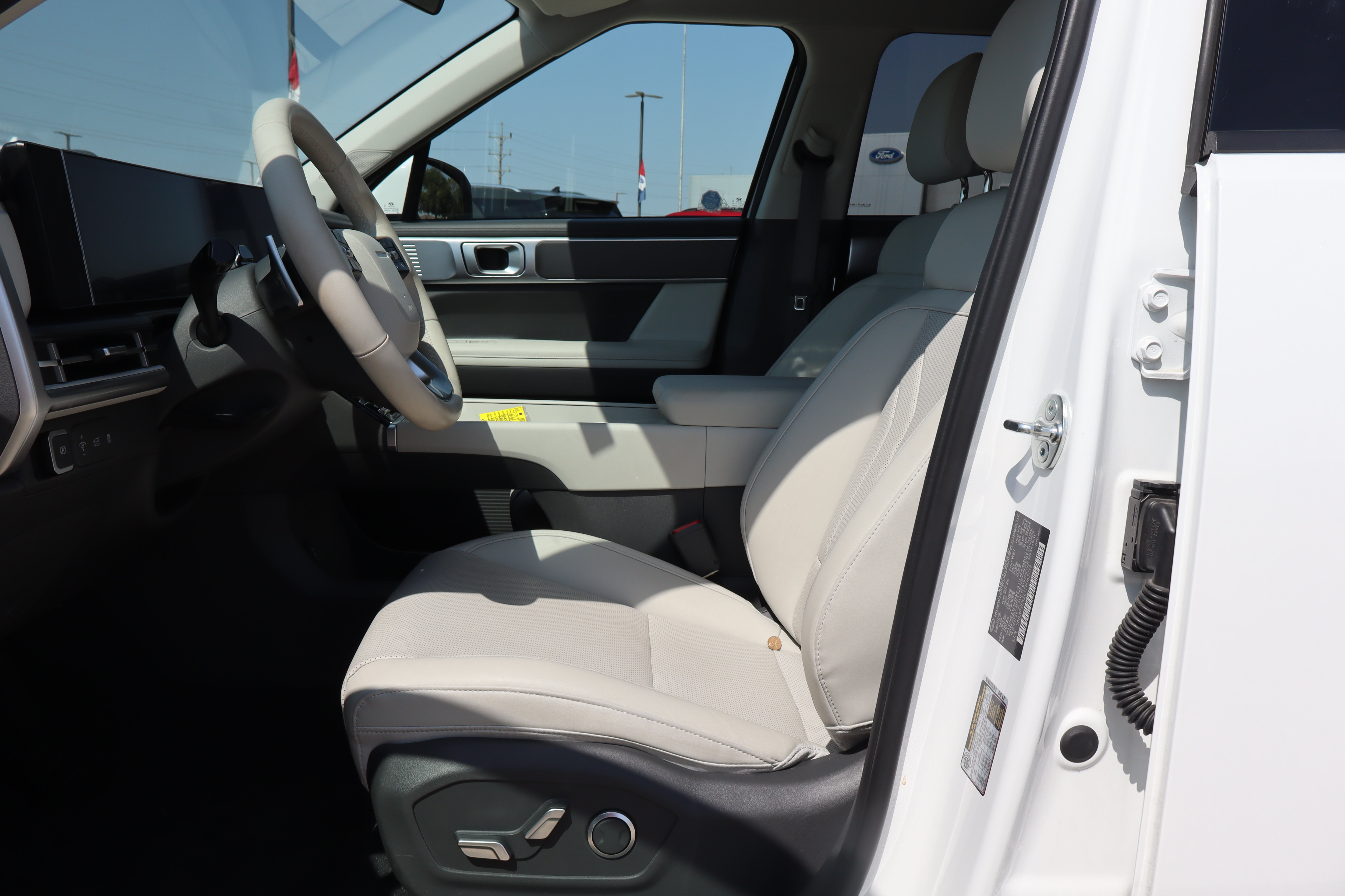 Used 2026 Hyundai Santa Fe SEL AWD/4WD image 10