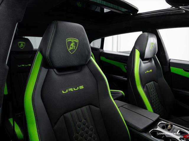 Used 2024 Lamborghini Urus S AWD/4WD image 45
