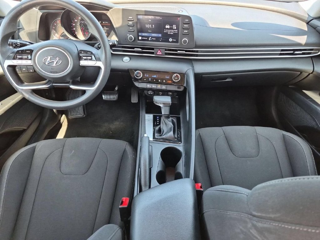 Used 2021 Hyundai Elantra SEL FWD image 26