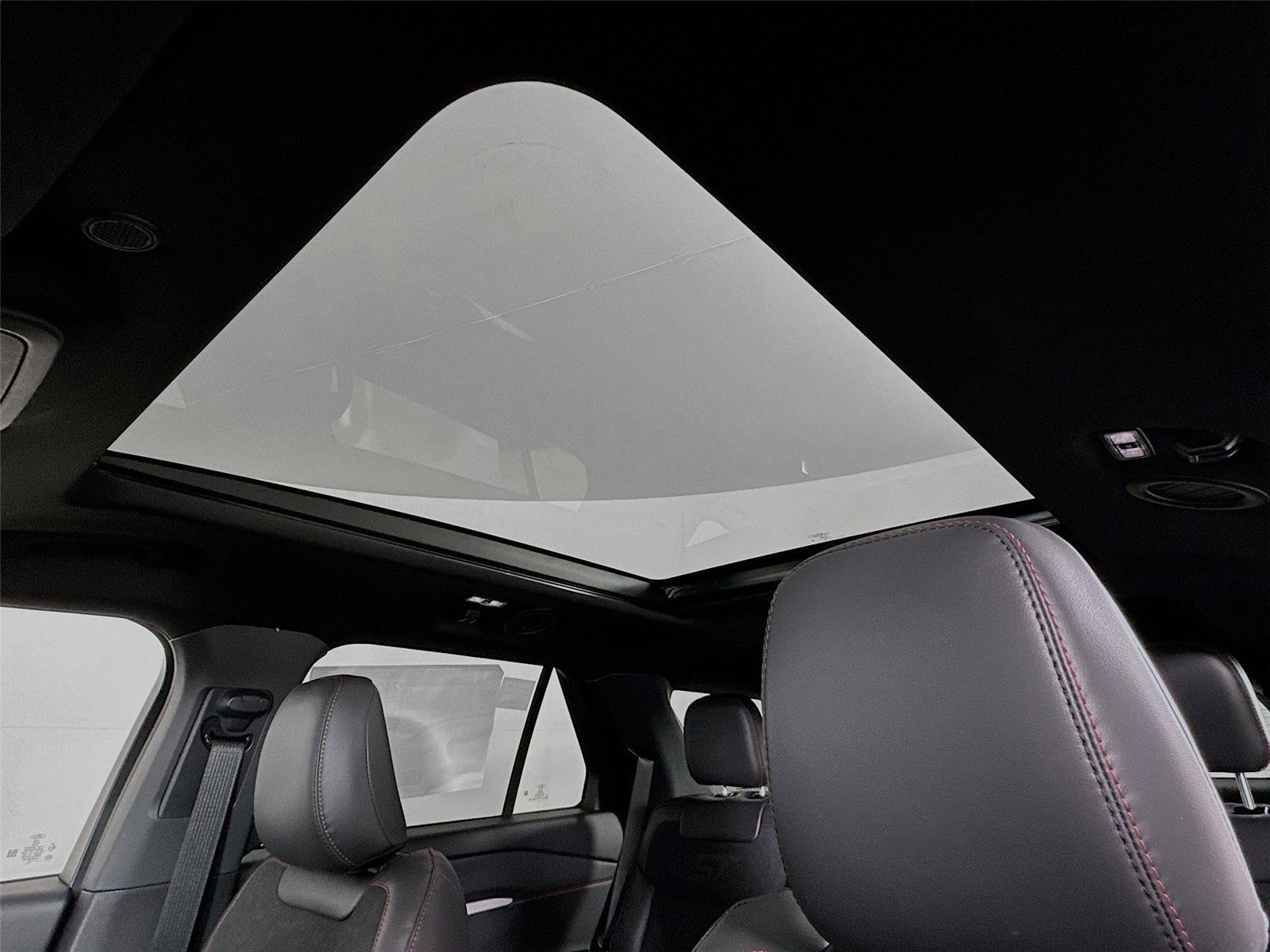 New 2026 Ford Explorer ST w/ Sun And Sound Package image 17