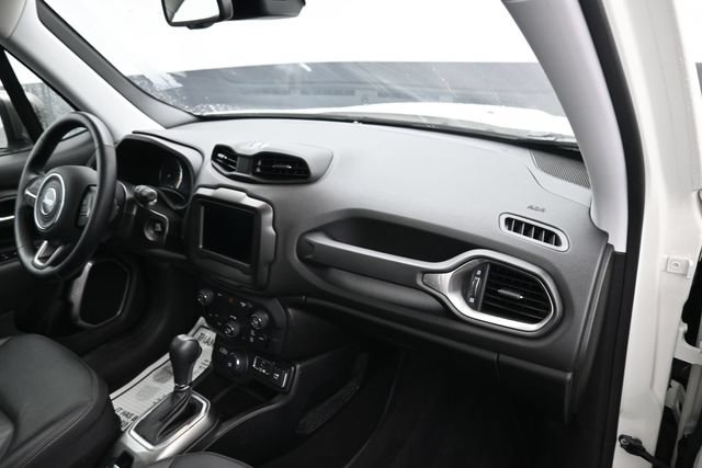 Used 2019 Jeep Renegade Limited AWD/4WD image 9