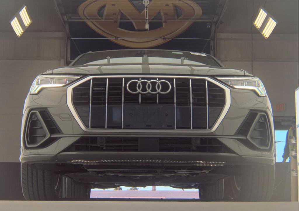 Used 2023 Audi Q3 2.0T Premium Plus AWD/4WD image 7