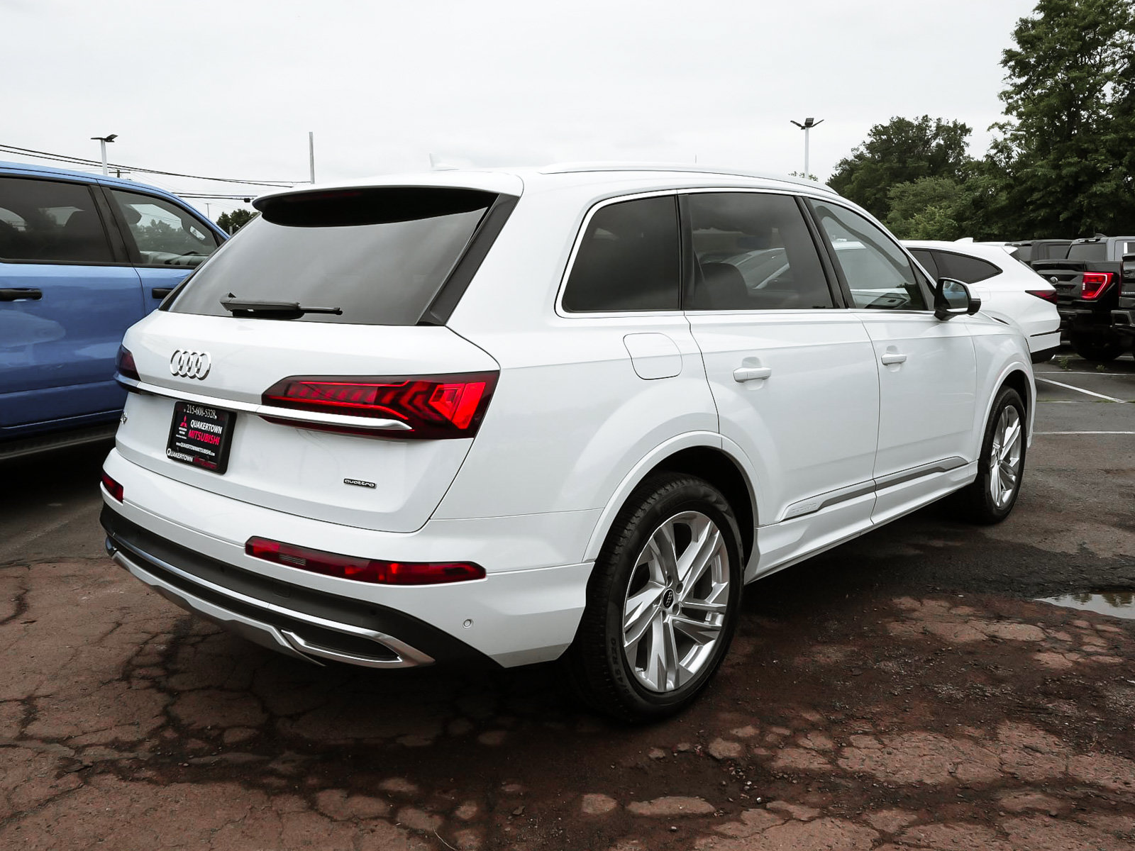 Used 2023 Audi Q7 3.0T Premium w/ Convenience Package AWD/4WD image 6
