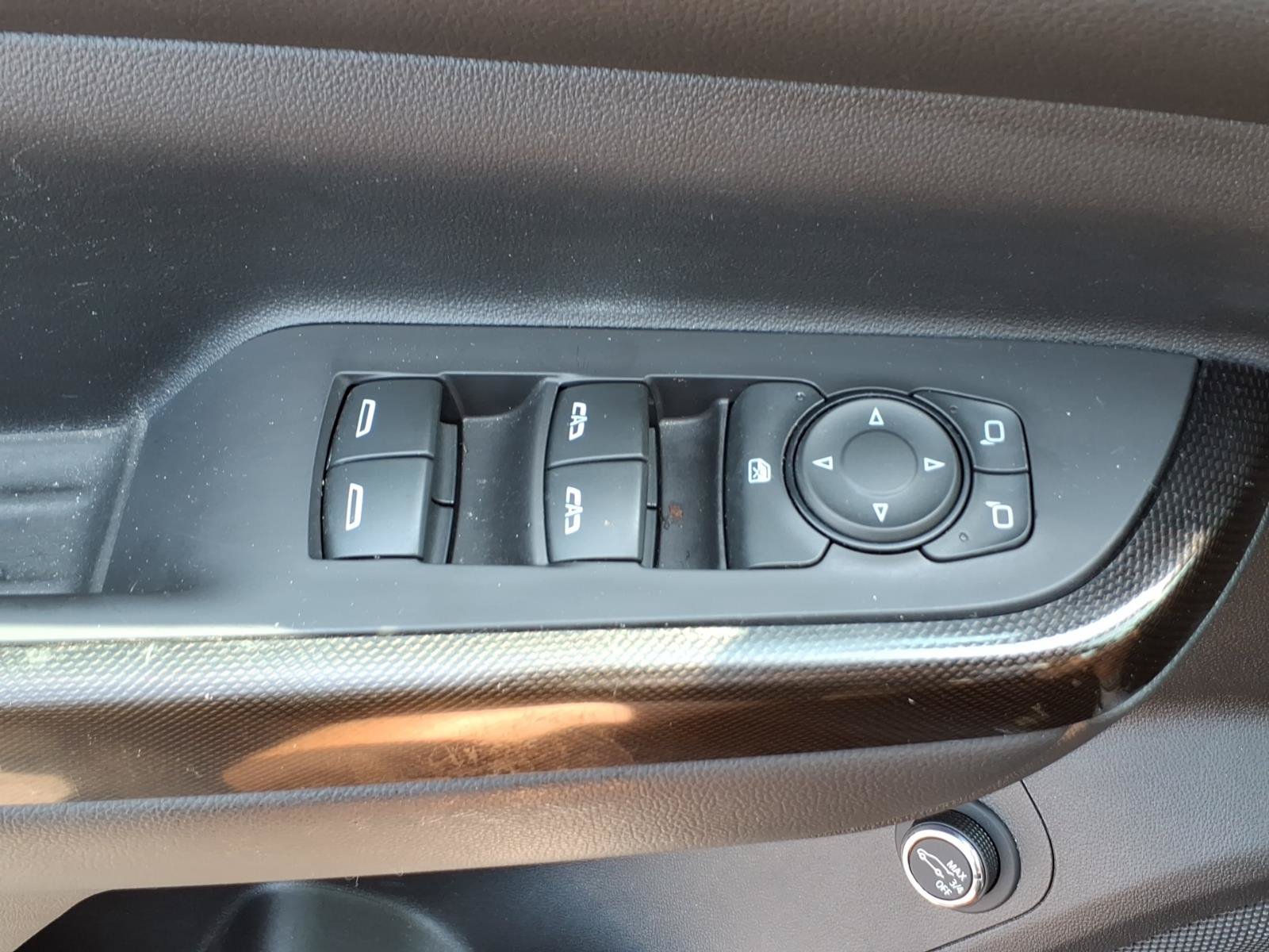 Used 2020 GMC Acadia AT4 AWD/4WD image 26
