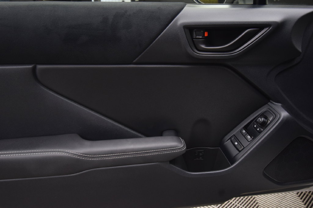 Used 2025 Toyota GR86 Premium w/ ALL Weather Mat Package (TMS) RWD image 20