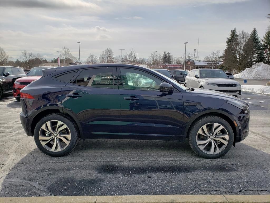 New 2024 Jaguar E-PACE R-Dynamic SE image 3